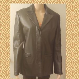 Women black leather jacket.